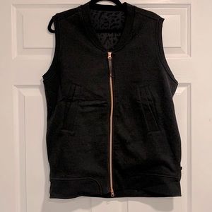 Lulu lemon black vest size 10